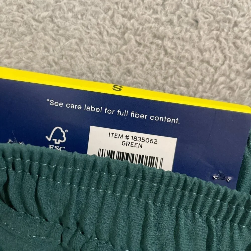 NEW Lands' End Mens S Green Swim Shorts With Adjustable Lined